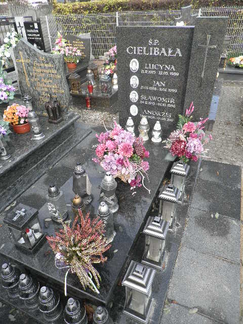 Lucyna Cielibała 1925 Oleśnica - Grobonet - Wyszukiwarka osób pochowanych