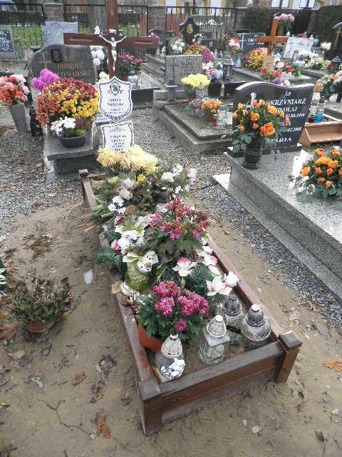 Izabela Stolarska 1977 Oleśnica - Grobonet - Wyszukiwarka osób pochowanych