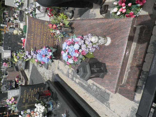 Barbara Joniec 1944 Oleśnica - Grobonet - Wyszukiwarka osób pochowanych