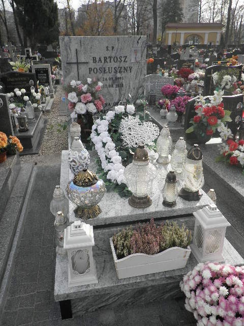 Bartosz Posłuszny 1991 Oleśnica - Grobonet - Wyszukiwarka osób pochowanych