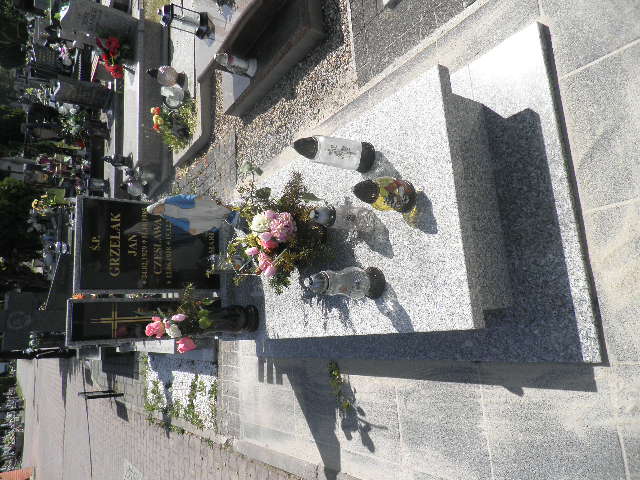 Czesława Grzelak 1928 Oleśnica - Grobonet - Wyszukiwarka osób pochowanych