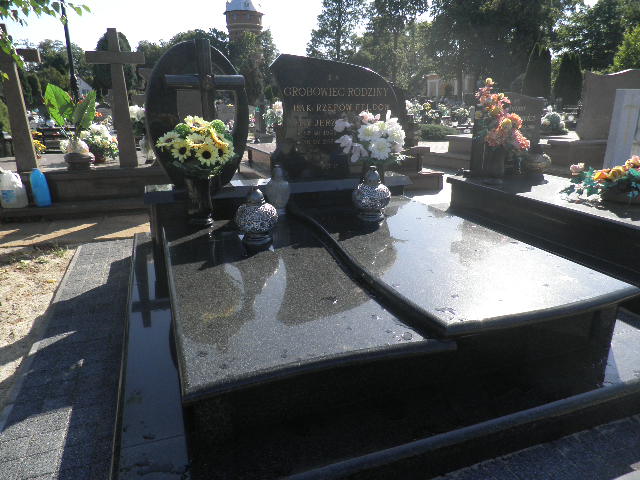 Stanisława Rzepa 1915 Oleśnica - Grobonet - Wyszukiwarka osób pochowanych