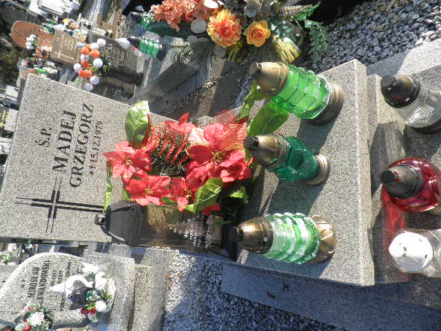 Grzegorz Madej 1979 Oleśnica - Grobonet - Wyszukiwarka osób pochowanych