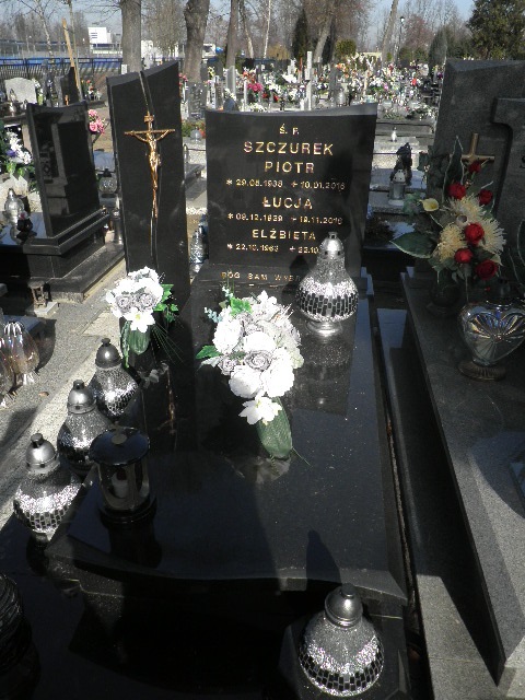 Elżbieta Szczurek 1963 Oleśnica - Grobonet - Wyszukiwarka osób pochowanych