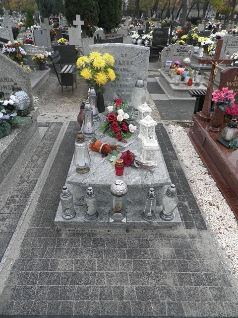 Joanna Marek  1930 Oleśnica - Grobonet - Wyszukiwarka osób pochowanych