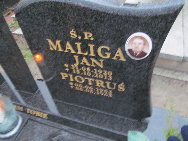 Janina Maliga 1927 Oleśnica - Grobonet - Wyszukiwarka osób pochowanych