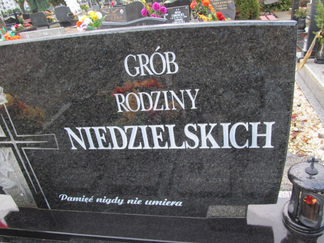 Cecylia Niedzielska 1935 Oleśnica - Grobonet - Wyszukiwarka osób pochowanych