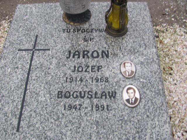 Józef Jaroń 1914 Oleśnica - Grobonet - Wyszukiwarka osób pochowanych