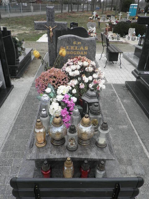 Bogdan Lelas 1948 Oleśnica - Grobonet - Wyszukiwarka osób pochowanych