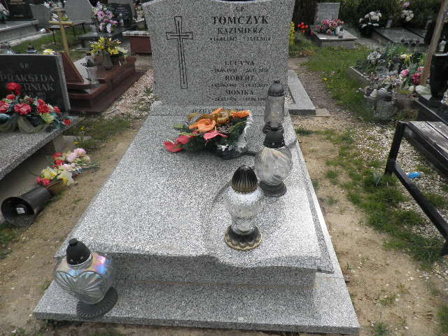 Robert Tomczyk 1969 Oleśnica - Grobonet - Wyszukiwarka osób pochowanych
