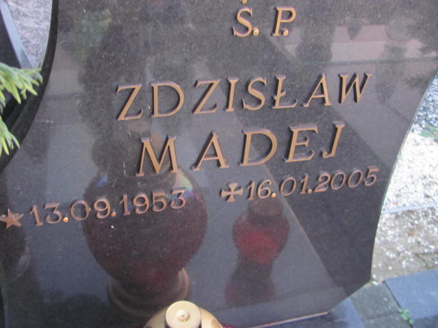Zdzisław Madej 1953 Oleśnica - Grobonet - Wyszukiwarka osób pochowanych