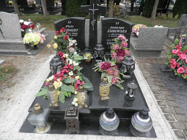 Walenty Żukowski 1919 Oleśnica - Grobonet - Wyszukiwarka osób pochowanych