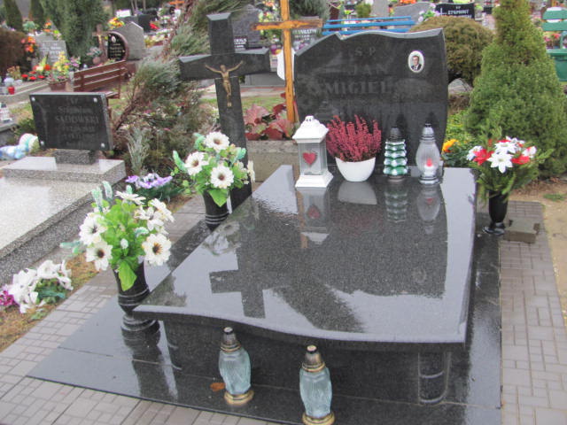 Grób Jan Śmigielski
