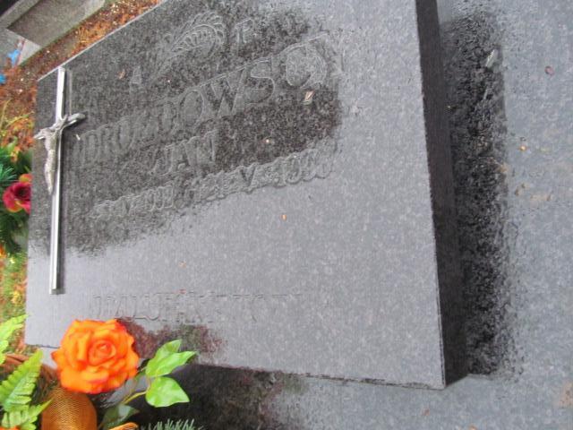 Jan Drozdowski 1932 Oleśnica - Grobonet - Wyszukiwarka osób pochowanych