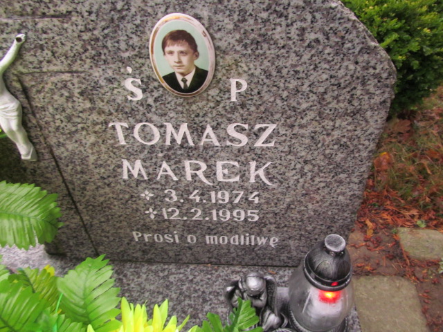 Tomasz Marek 1974 Oleśnica - Grobonet - Wyszukiwarka osób pochowanych