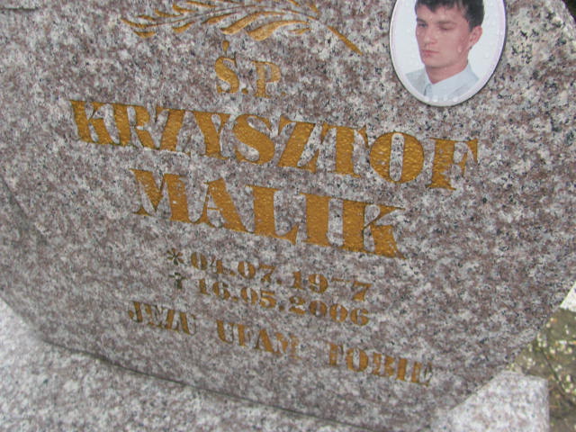 Krzysztof Malik 1977 Oleśnica - Grobonet - Wyszukiwarka osób pochowanych