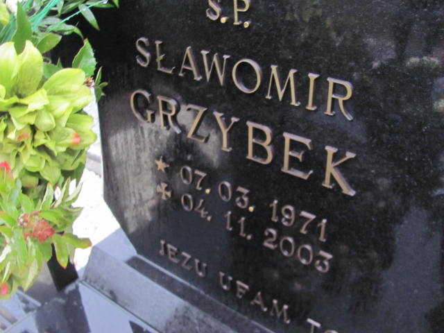 Sławomir Grzybek  1971 Oleśnica - Grobonet - Wyszukiwarka osób pochowanych
