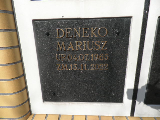 Grób Mariusz Deneko